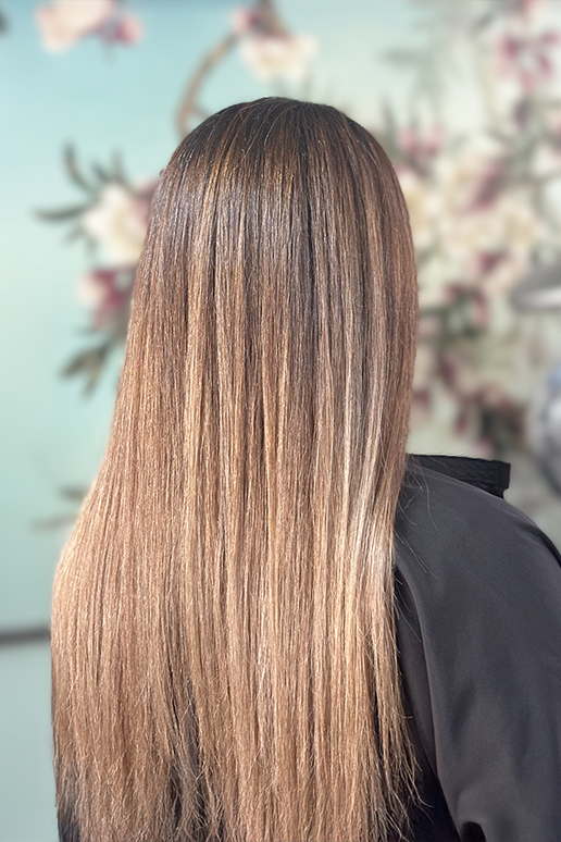  Réalisation d'un ombre hair : découvrez l'avant apres au salon de rebecca